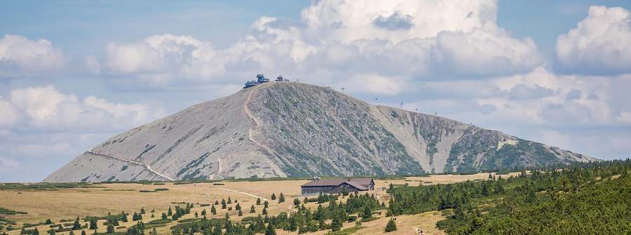 Pec pod Sněžkou – výstup na Sněžku
